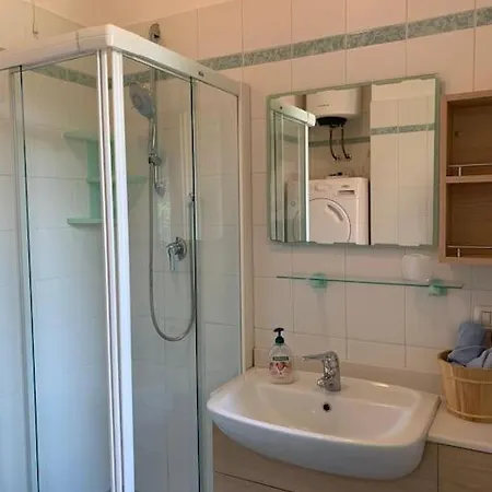 Apartament Ludo'S Water Mirror Como